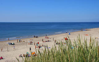 Drukke stranddag in Callantsoog