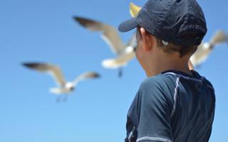 Kinderen mee naar het strand