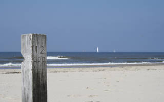 Strand in de zomer